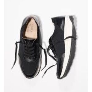 Naturalizer Tennis Shoes